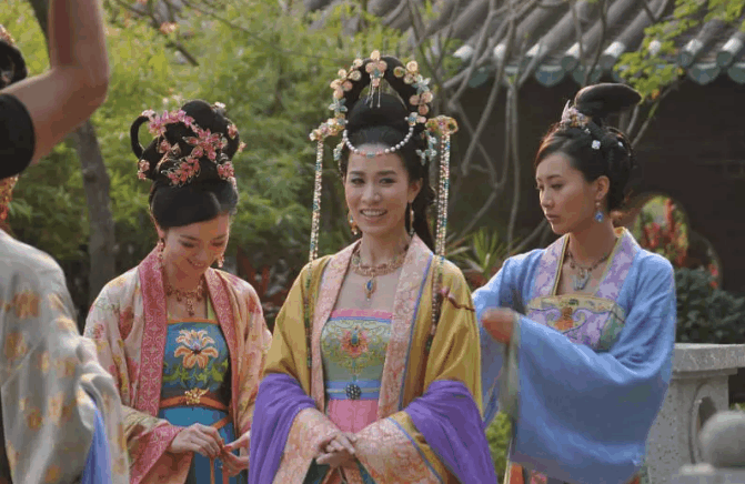 真公主在他國屈辱而死, 假公主卻享受榮華十多年