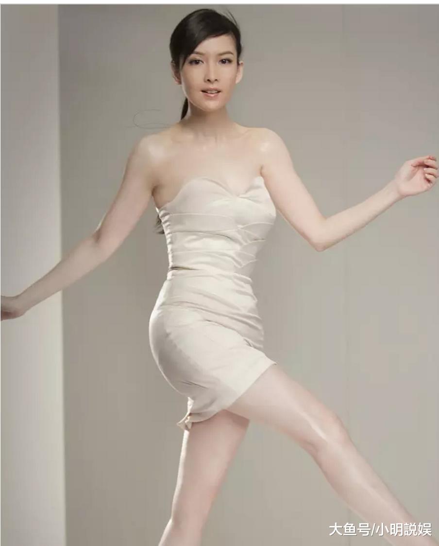 侏罗纪世界统治|堪称“尤物”的周慧敏巅峰时期到底有多美, 看古巨基的眼神就知道了。