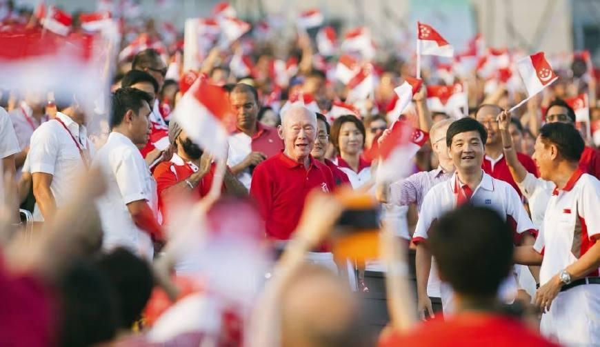為何新加坡華人超過70%, 憲法卻規定馬來語為國語?