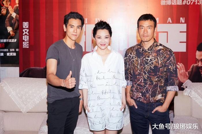 姜文被问为什么要拍许晴的屁股, 他耿直的回答让人心服口服