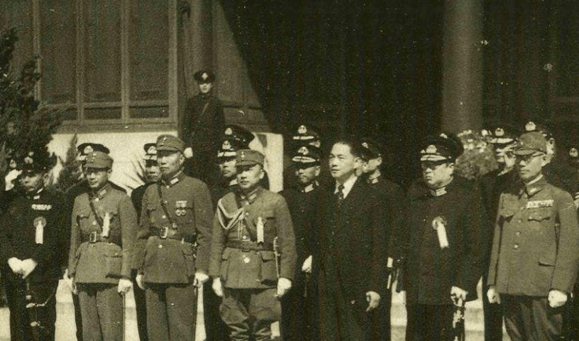 他被稱軍事天才, 卻誤入歧途成漢奸, 死前一句話成千古名言