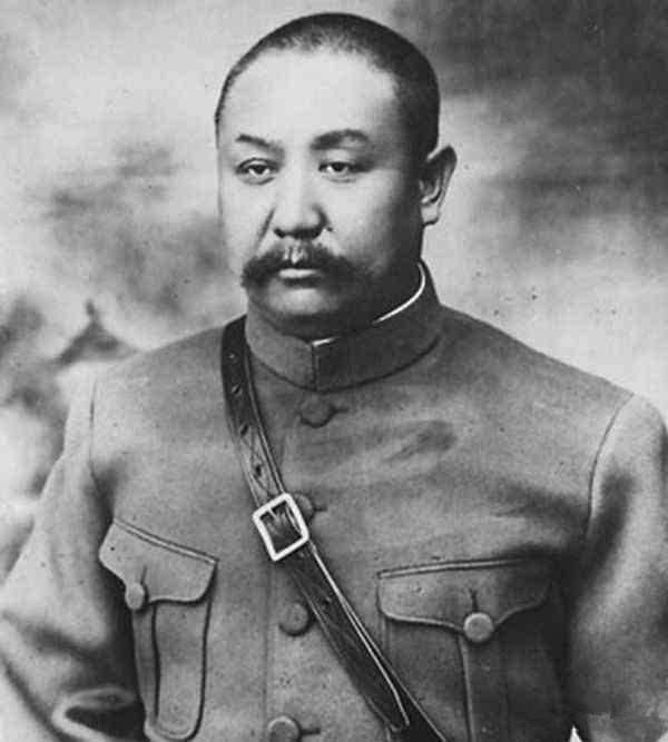去臺灣后白崇禧與閻錫山的待遇為何不同?