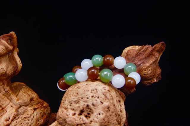 巨无霸和田玉! ! ! 估价8700万