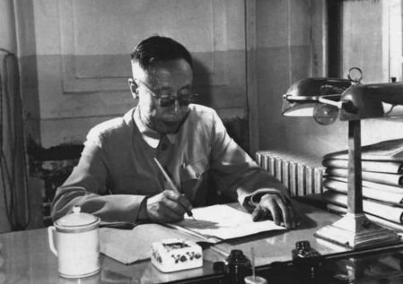 溥仪当时手握百万大军, 为啥宁愿退位, 也不退守关外?