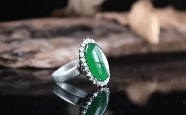 为了这块玉石, 他们赌上了一生