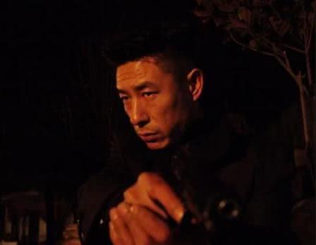 出演孫紅雷的兩個小弟, 如今混的一個天一個地, 網友: 同劇不同命