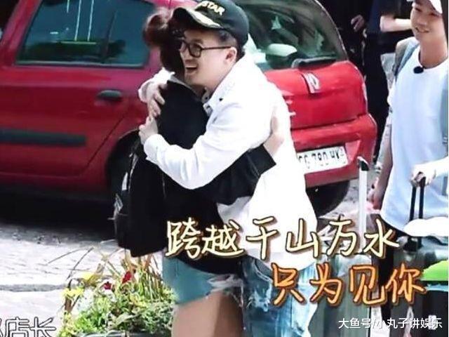 苏有朋手指被赵薇关车门夹住, 有谁留意他情急之下对赵薇的称呼