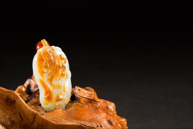 任性! 赌石赌出2500万巨债