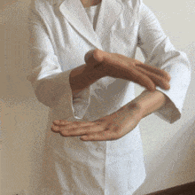 最齐全的穴位调理百病-手背对拍中诸穴(换手)图