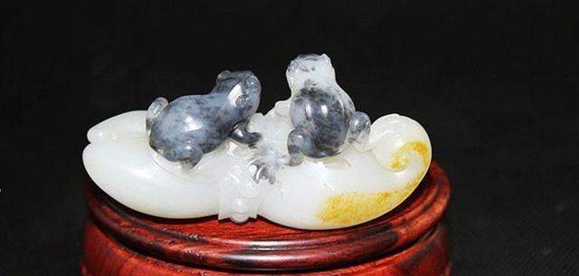 青花料器吃药不能忍! 你是不是也遇到过这样的和田玉青花