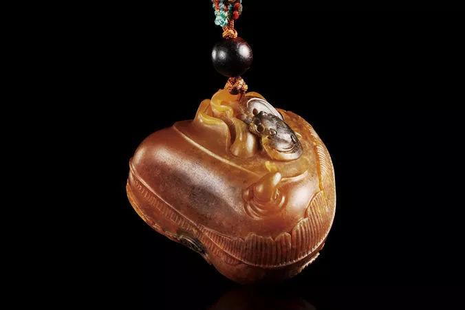 和田玉的 肉 皮 沁 之间有什么?