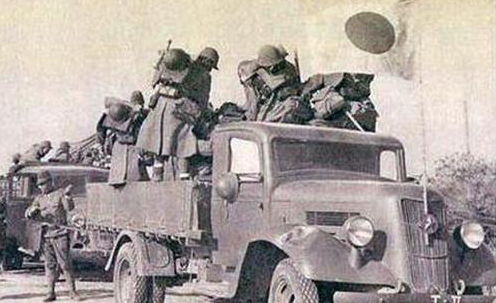 二战中国人口碾压各国, 为何日本兵力700万而中国只400万?