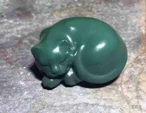 专家鉴定的和田玉值几千万, 实际几百万, 专家你怎么了?