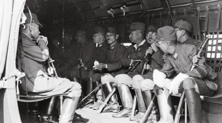 苏联日俘一丝不挂被女医生摸, “屁股上肉最多”的人最惨