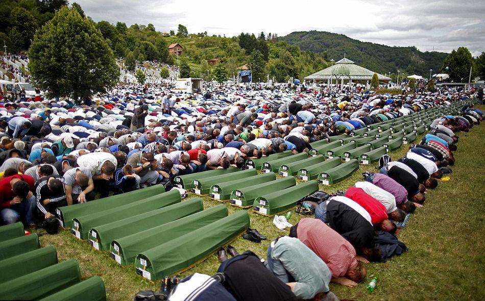 古今中外历史事件—斯雷布雷尼察大屠杀