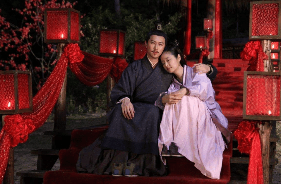 因一字之差, 宫女阴差阳错成王妃, 最后成汉朝历经3代的太皇太后