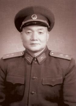他是毛主席的大女婿, 父親是開國中將, 如今兩孩子已經是億萬富翁