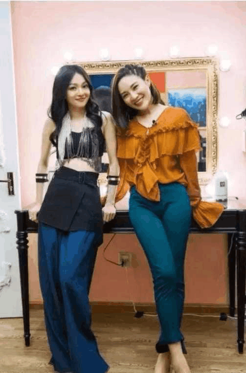 张韶涵不过是在裙子下面穿一条阔腿裤, 网友大呼: 美出新高度!