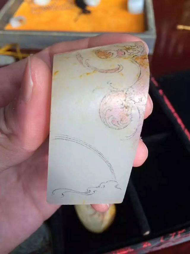 玉侠讲说: 和田玉市场火爆, 雕刻师急功近利, 匠心何去何从?