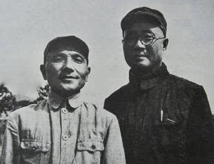 他是十大元帅中活得最久的元帅, 文武双全有谋, 如今五个儿女更牛