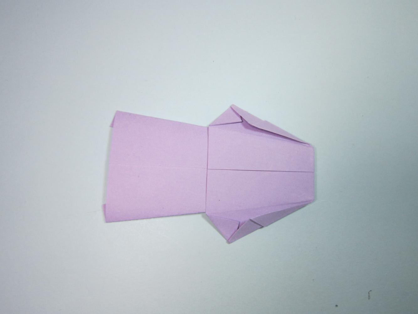 风衣折叠图解_风衣蝴蝶结的系法图解