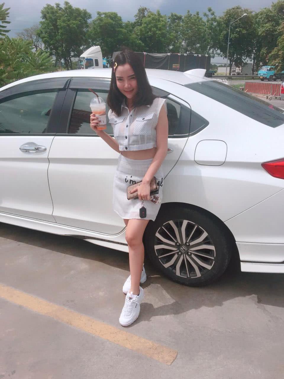 23岁女友被多人包养, , 男友被激怒后开枪, 结局让人意外