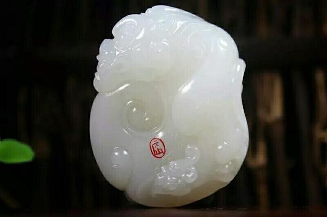 和田玉行家教你“七”招别心甘情愿, 买名不副实的和田玉