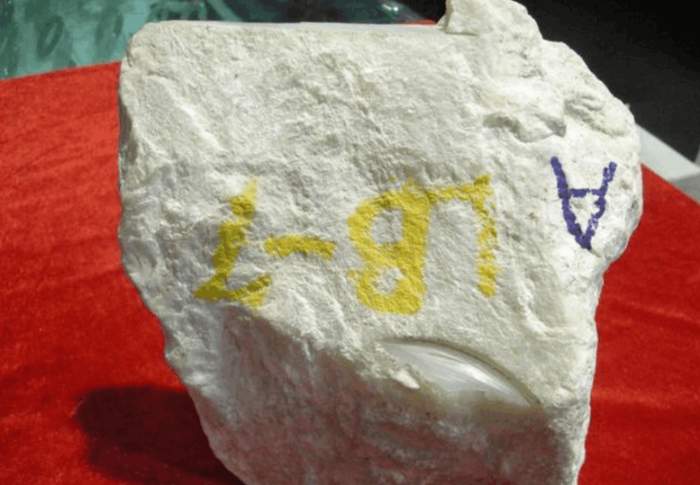 为什么和田玉有“枯竭说”和“崩盘说” 两种观点?