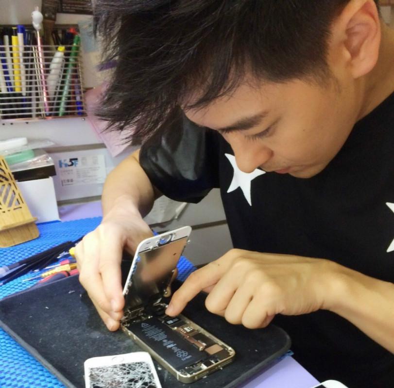 为什么街上的手机店, 越开越多却不会倒闭, 到底是靠什么赚钱的