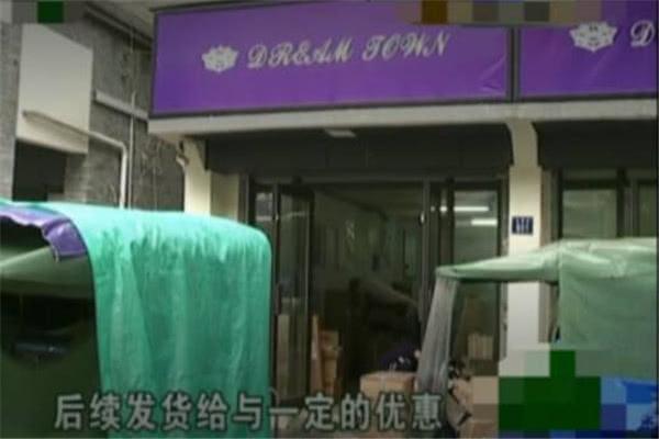 快递寄出后, 发现运费1700元女子要退单, 快递称已无法拦截