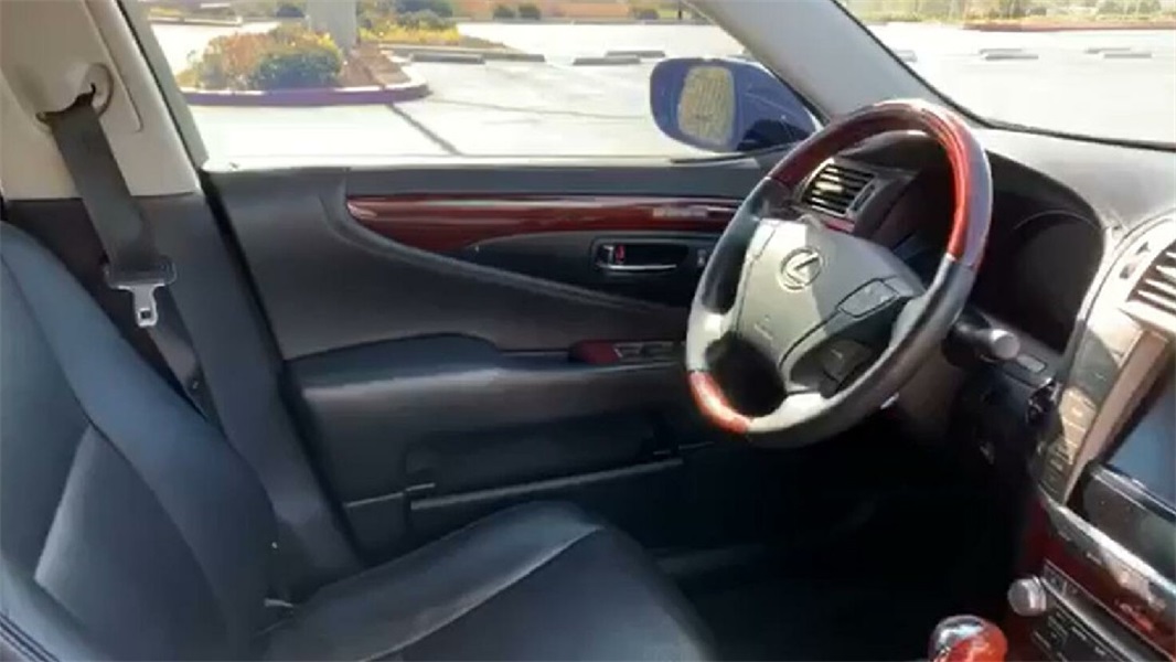 2020款雷克萨斯LS600hl到店实拍 完胜S600和760？