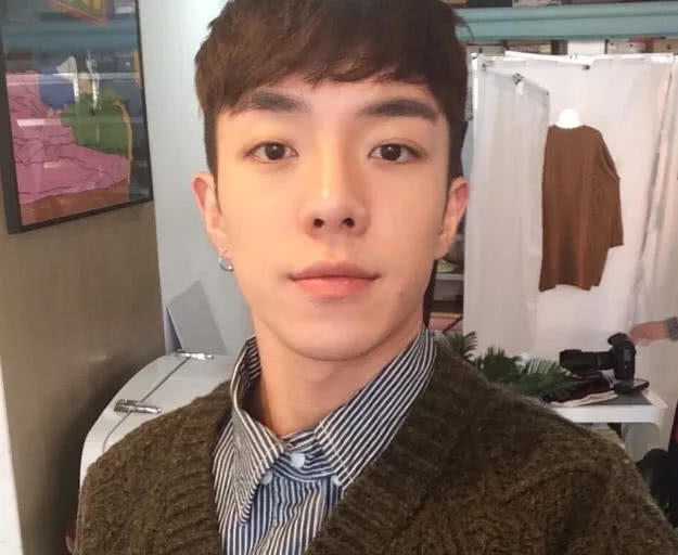 脱发:“雄性激素”不足的男生,身上或有这“3特征”,你男票中招了吗?