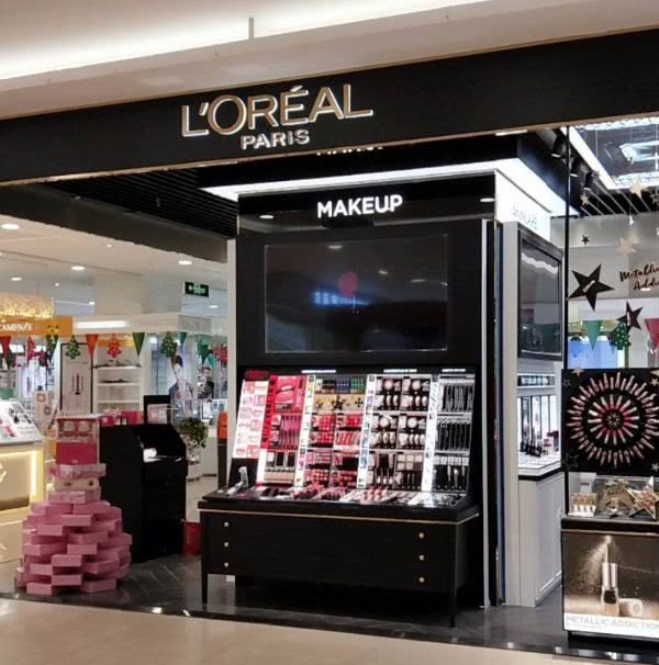 欧莱雅几款“隐藏”好用化妆品，真是个宝藏品牌，平价中的战斗机