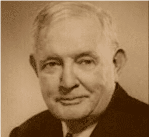 敌对国家宣战时, 双方的大使馆人员怎么回国?