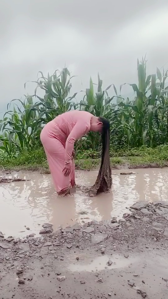 辣妈你是在泥水里洗头吗？可千万不要放弃治疗啊！