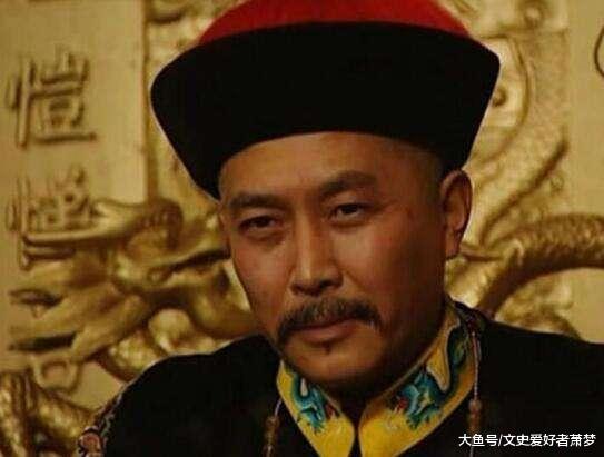 他是雍正的亲姨夫,因举荐胤禩为皇太子,死后被刻8个字抄家 他是雍正的亲姨夫,因举荐胤禩为皇太子,死后被刻8个字抄家