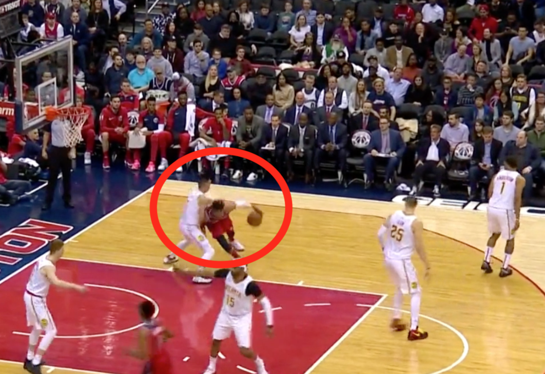 【影片】億元先生主動要求1v1林書豪,本以為是好機會,但5秒後就反轉了!-黑特籃球-NBA新聞影音圖片分享社區