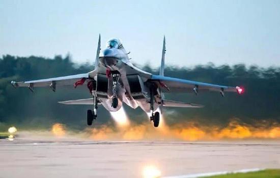 歼20又有新动作，5机密集编队巡航拱卫京畿，第2支作战旅即将就位