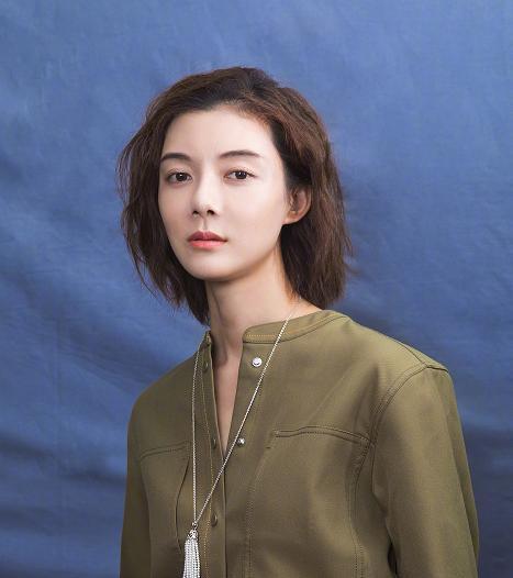 车晓|“中国第一败家子”:5000万娶车晓,10年败光125亿,今沦为笑柄