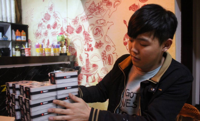 重庆小伙发明扑克麻将，有人出价1000万买专利被拒！