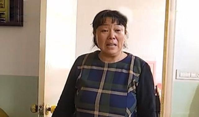 妻子與50歲男網友聊天曖昧，丈夫偷聽并錄音：竟聊怎樣流產
