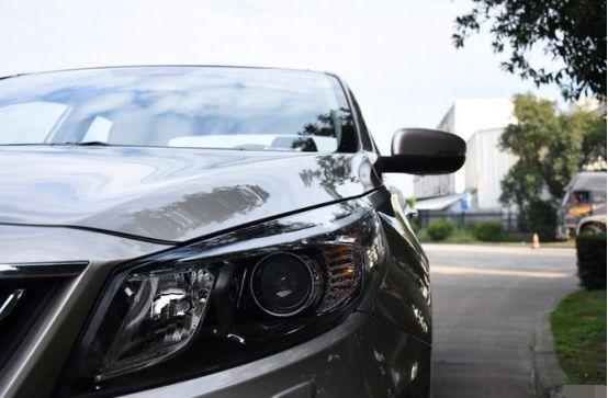 还准备提钱去买凯美瑞吗？这车1.8L配6AT仅12.88万，比迈腾还漂亮