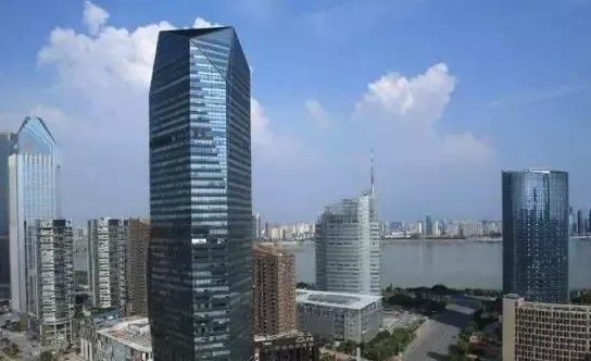 “房贷20年“和”房贷30年“哪个才划算? 听听银行人员怎么说