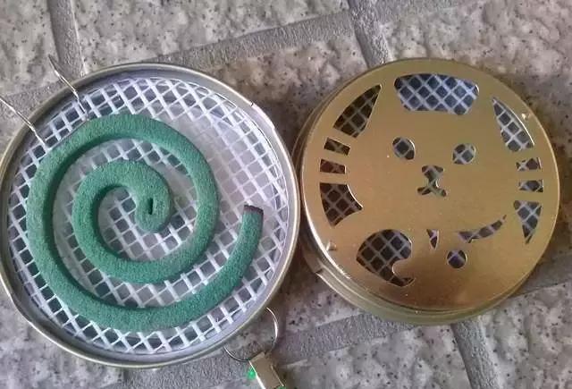 辟谣：夏天给猫用艾叶洗澡清凉除虫，不但不能，还会就让猫咪痛苦