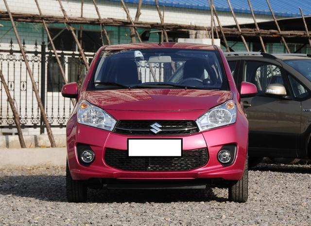 最佳代步买菜车，百公里油耗仅4.9L，才4.2万起还要啥电动车？