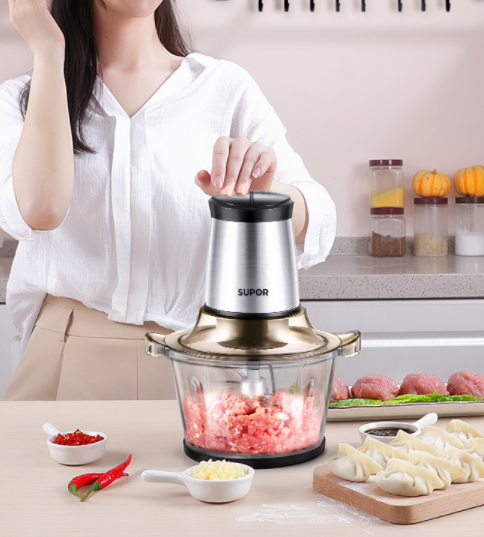 厨房里这“两件电器”不要在买了，中看不中用，师傅：年轻业主都喜欢买