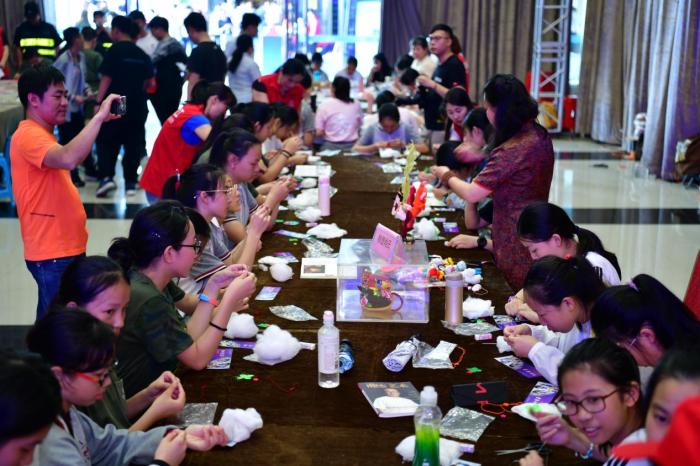 第十五届文博会艺立方分会场盛大开幕 非遗文化精彩纷呈(图19) 第十五届文博会艺立方分会场盛大开幕 非遗文化精彩纷呈(图19)