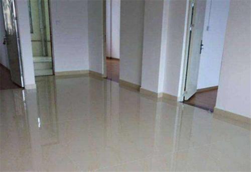 为何二手房搬空后,再进行出售?售楼的亲戚告诉我:这里的水很深