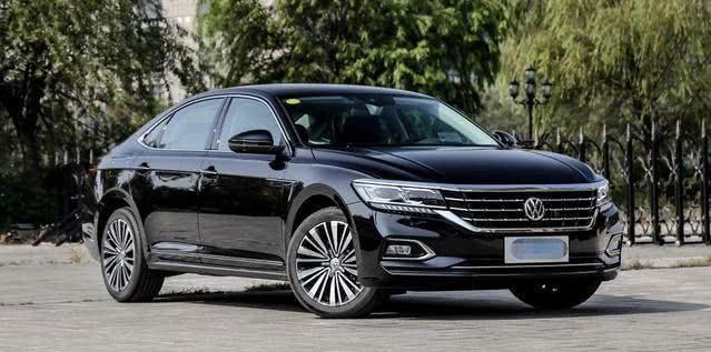 开完大众帕萨特，换到丰田凯美瑞上，车主：体验后才发现差距