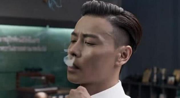 王宝强|4种境界的抽烟：刘德华烟灰不掉，王宝强的没5年烟龄学不会